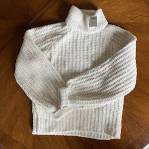 Cozy Abercrombie sweater size small.